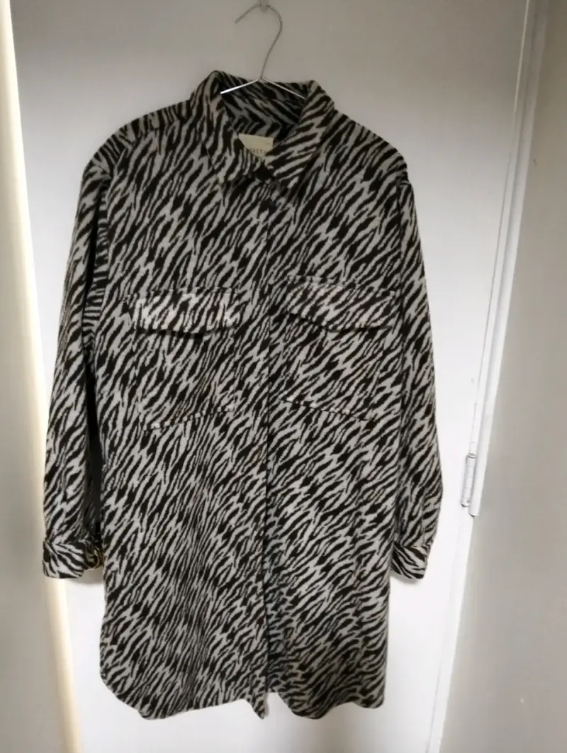 Chaqueta de lana con estampado animal print - 1