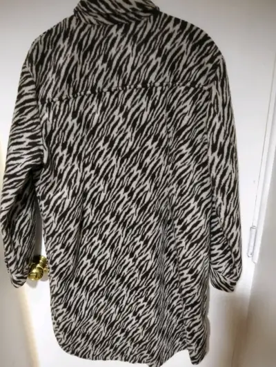 Chaqueta de lana con estampado animal print - miniatura 2