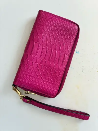 Billetera MICHAEL KORS rosado diseño de serpiente - miniatura 4