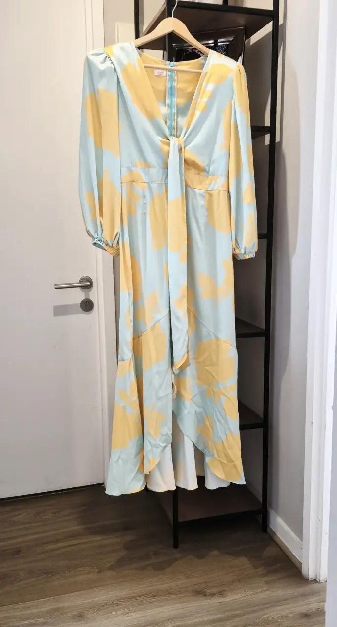 Vestido largo floral azul y amarillo - 2