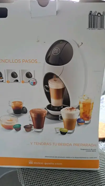 Cafetera Dolce Gusto de Nescafe. Como nueva. - miniatura 1