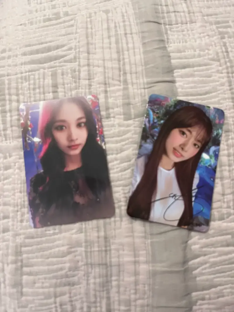 Tarjetas fotográficas de colección K-pop