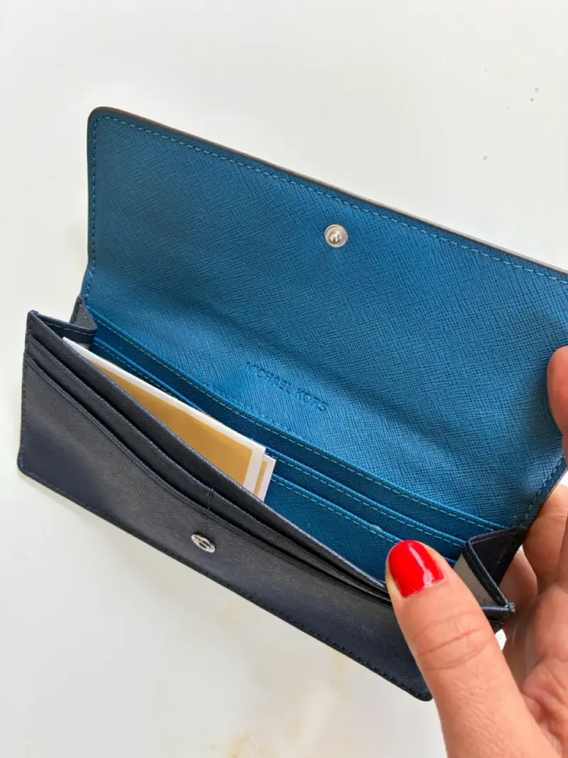 Billetera azul Michael Kors - 3