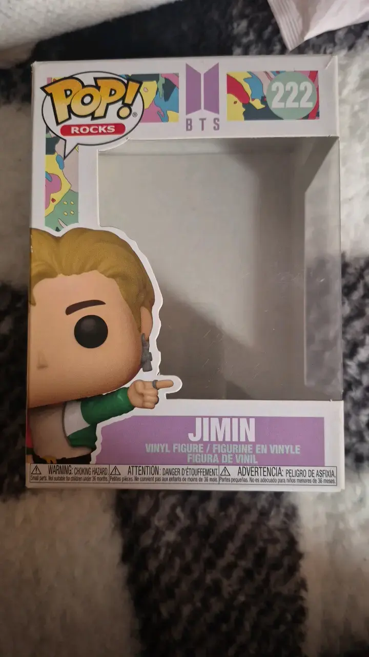 Funko Pop Jimin BTS edición especial - 4