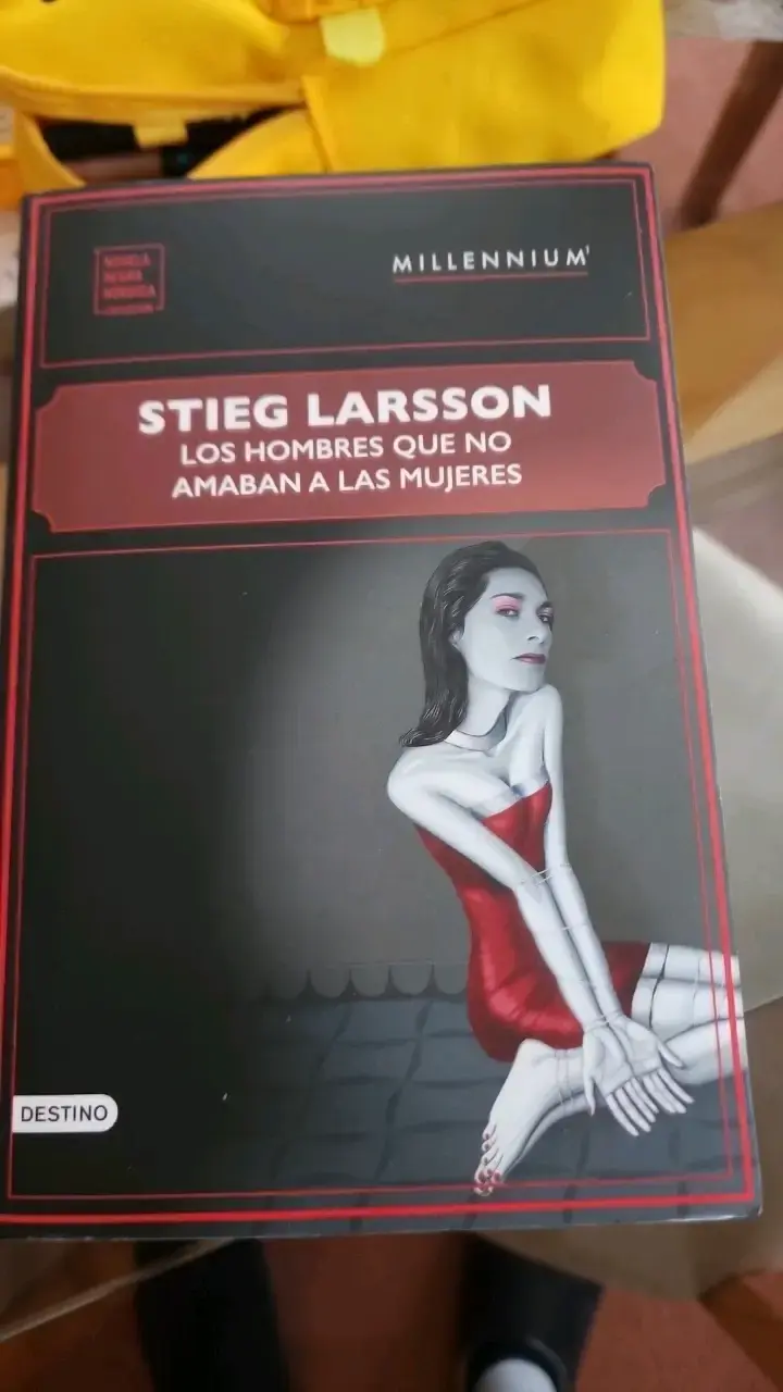Trilogía Millennium de Stieg Larsson en español - 4