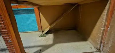 Casa de madera para mascotas con jaula con retiro - miniatura 5