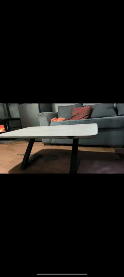 Mesa de Centro Moderna de Madera - miniatura 1