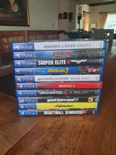 Lote de 10 juegos PS4 variados en buen estado - miniatura 1