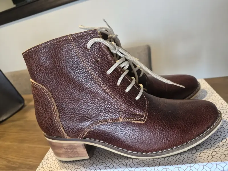 Botines de cuero marrón Istanbul Shoe Co.