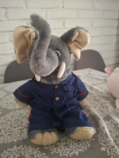 Peluche de elefante con traje azul - miniatura 5