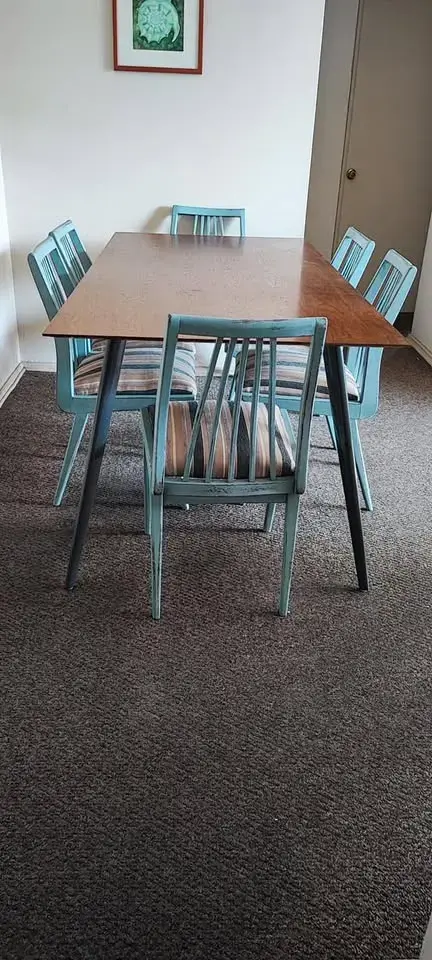 Juego de comedor con mesa y 6 sillas azul claro - 2