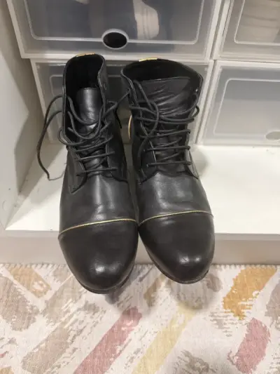 Botines de cuero negro para mujer - miniatura 1