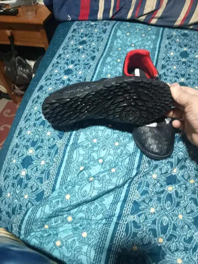 Zapatillas de fútbol Lotto Maestro negras y rojas - miniatura 4