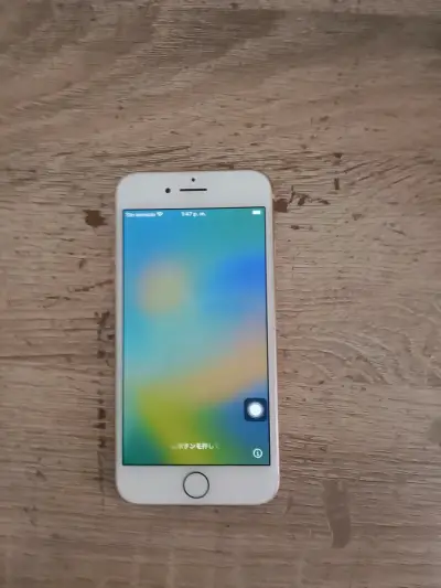 iPhone con bloqueo de activación - miniatura 1