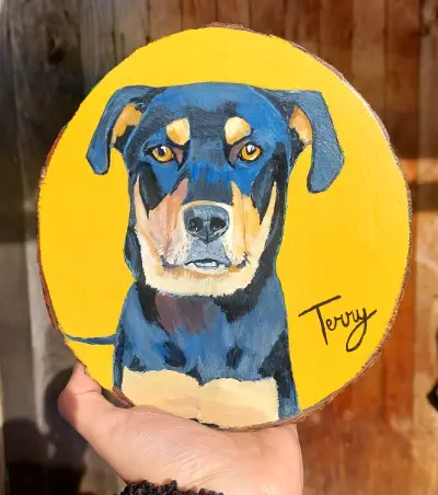 Retrato de Mascota en Rodaja de Madera - miniatura 1