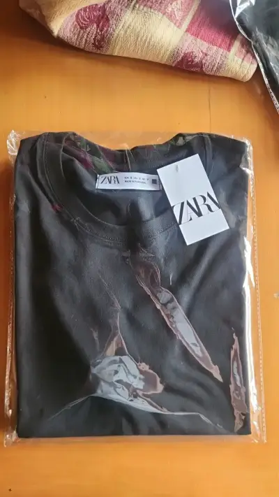 Poleras estilo zara Color negras Tallas S - miniatura 1