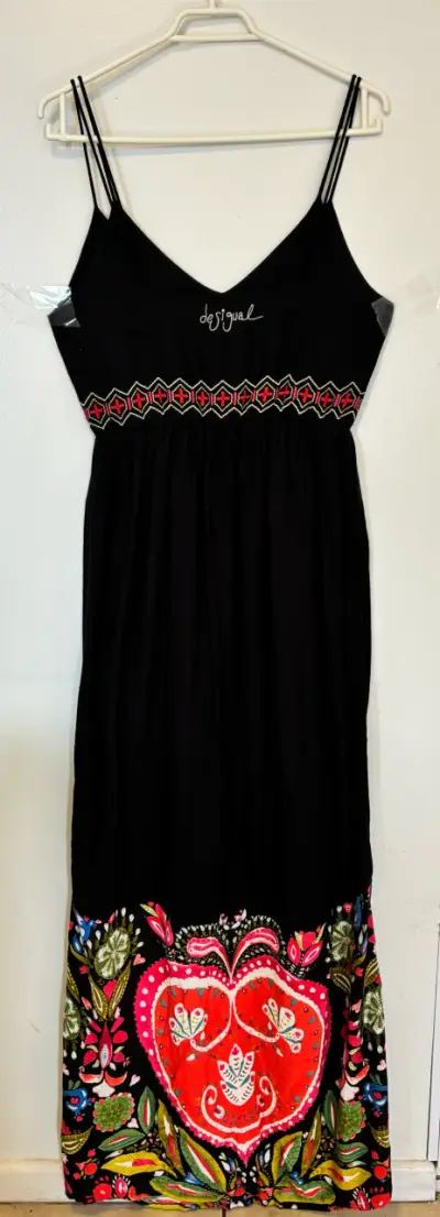 Vestido largo talla 38 negro con bordado colorido - miniatura 5