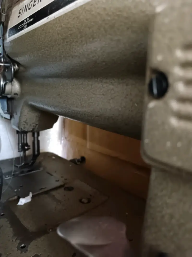 Máquina de Coser Industrial Singer 211U566 - 6