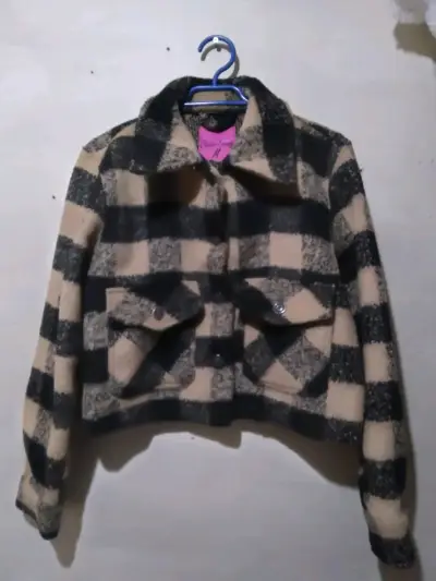 Chaqueta de lana a cuadros para mujer - miniatura 1