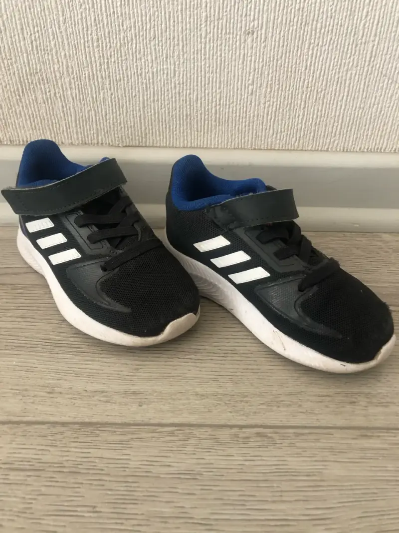 Lote de zapatillas deportivas para niños - 3