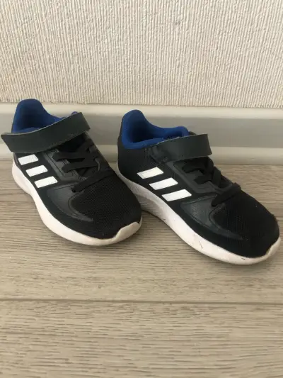 Lote de zapatillas deportivas para niños - miniatura 3