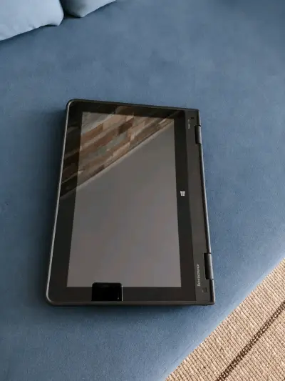 Laptop Lenovo ThinkPad Yoga 11e en buen estado - miniatura 3