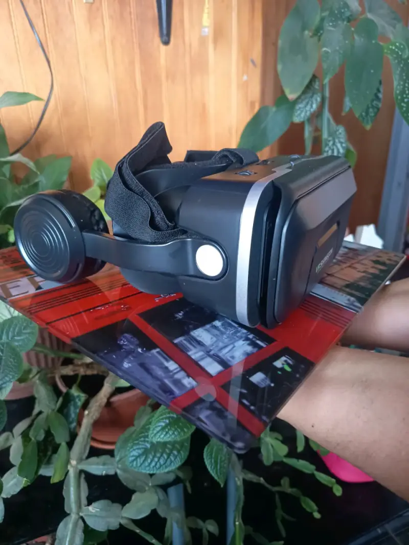 Gafas de Realidad Virtual Shinecon con Control - 3