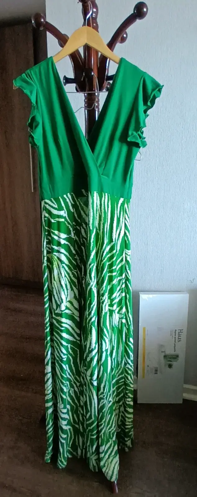 Vestido  verde con estampado - 2