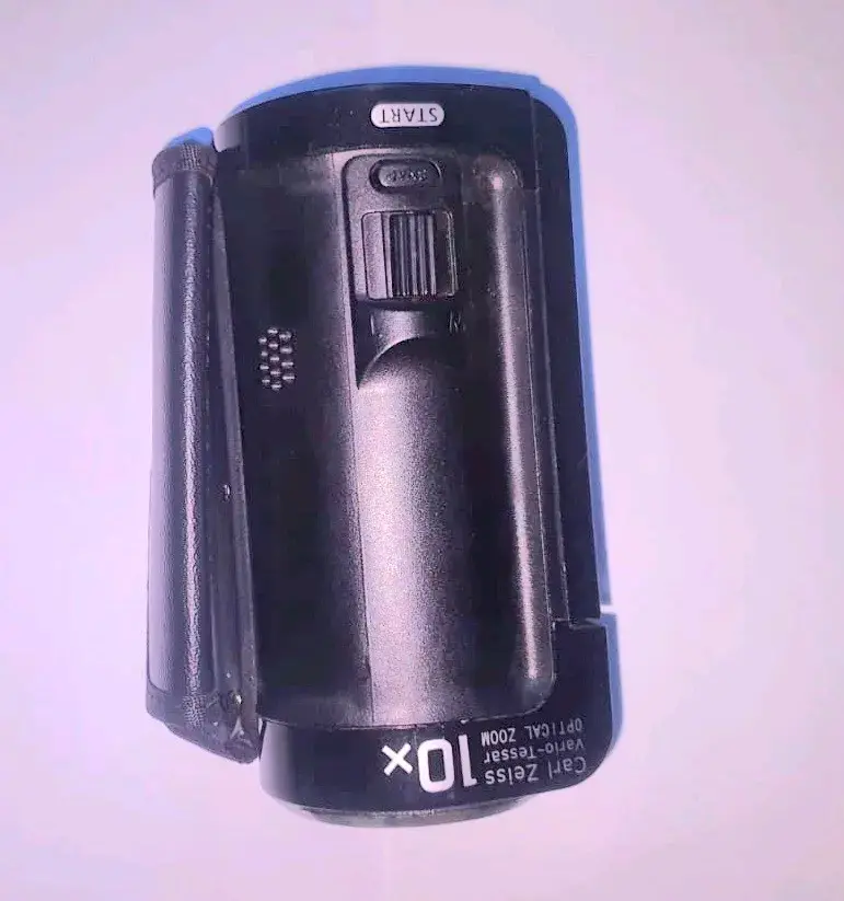 Videocámara HD 12MP con Pantalla LCD 2.4" - 6