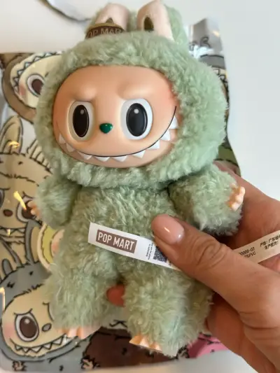 Labubu Green Grape Exciting Macaron Pop Mart - miniatura 4