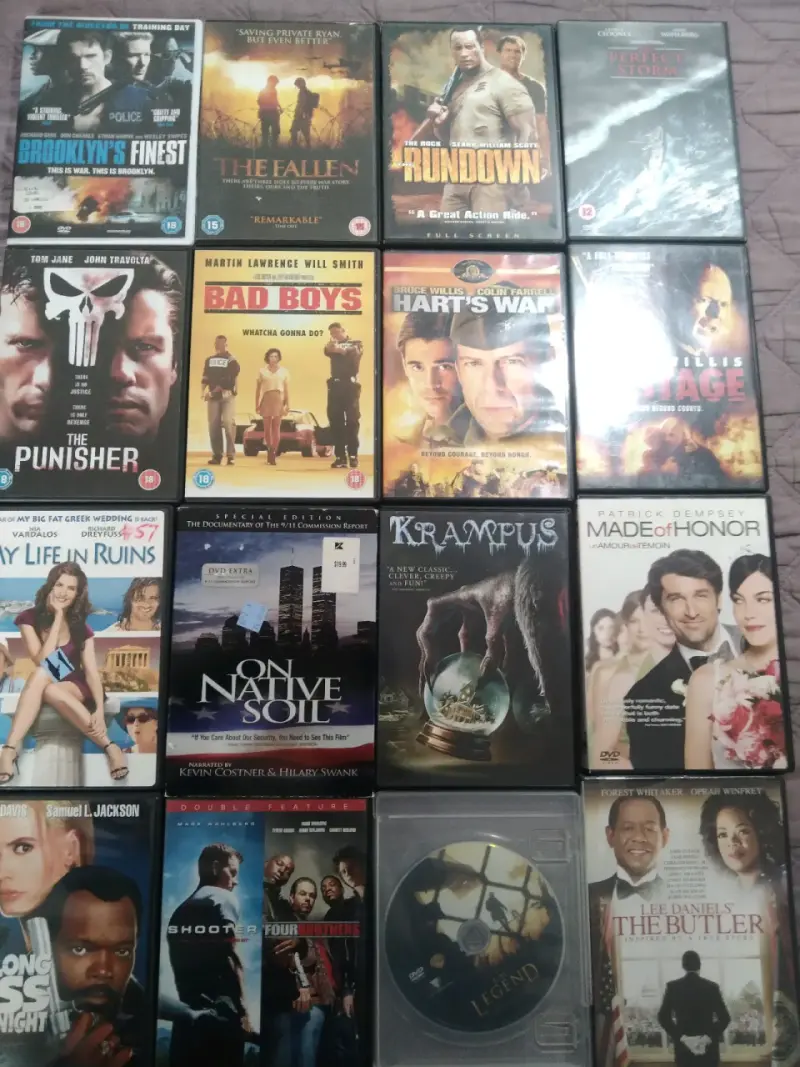 Colección de 15 DVDs de películas variadas - 1