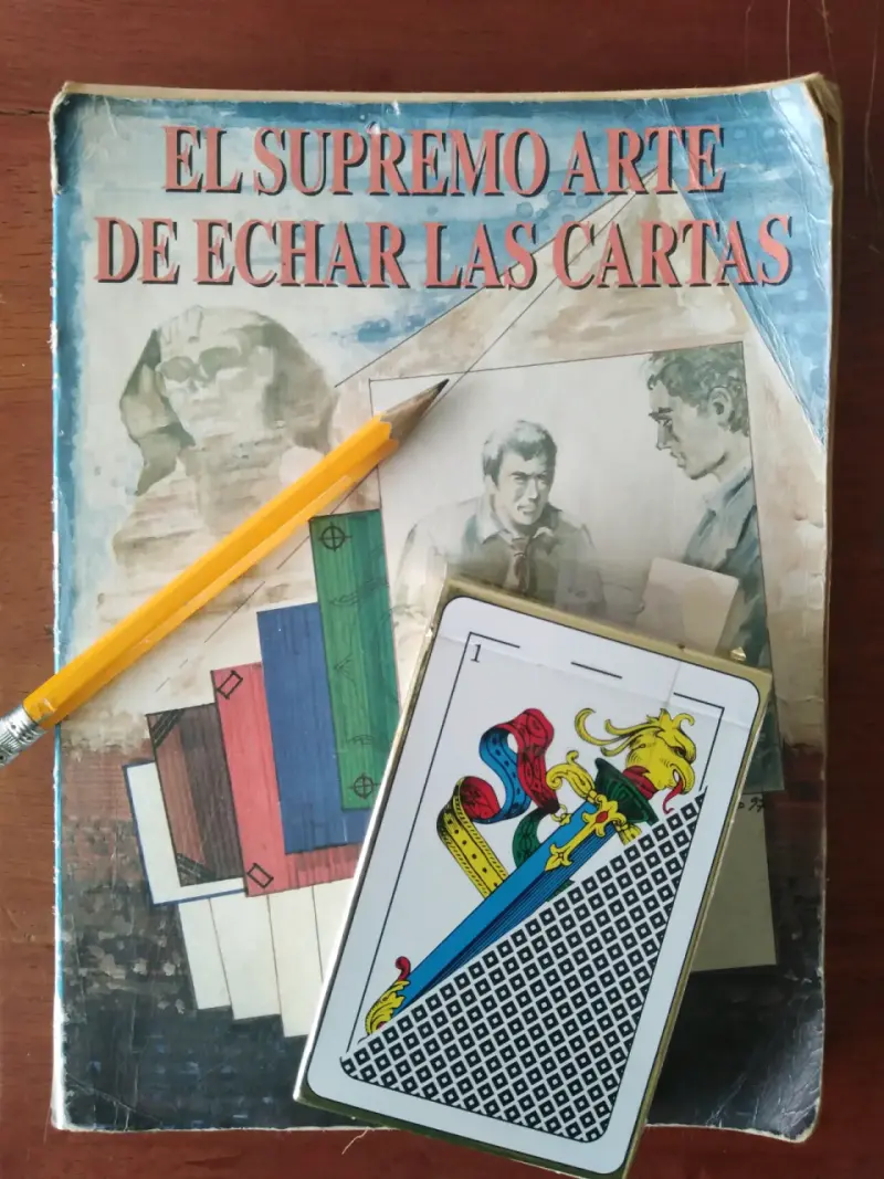 Libro El Supremo Arte De Echar Las Cartas con Baraja