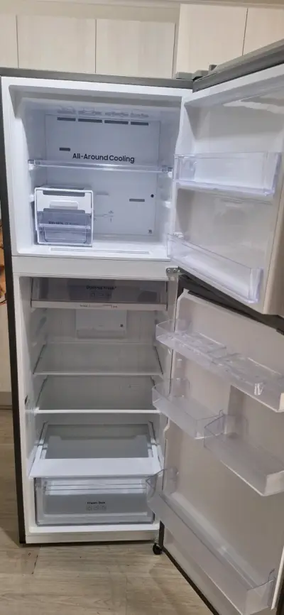 Refrigerador Samsung no frost Inverter como nuevo - miniatura 2
