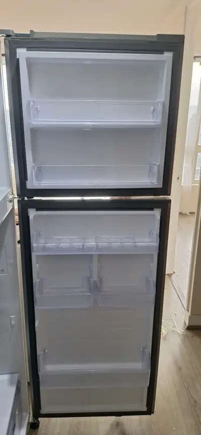 Refrigerador Samsung no frost Inverter como nuevo - miniatura 3