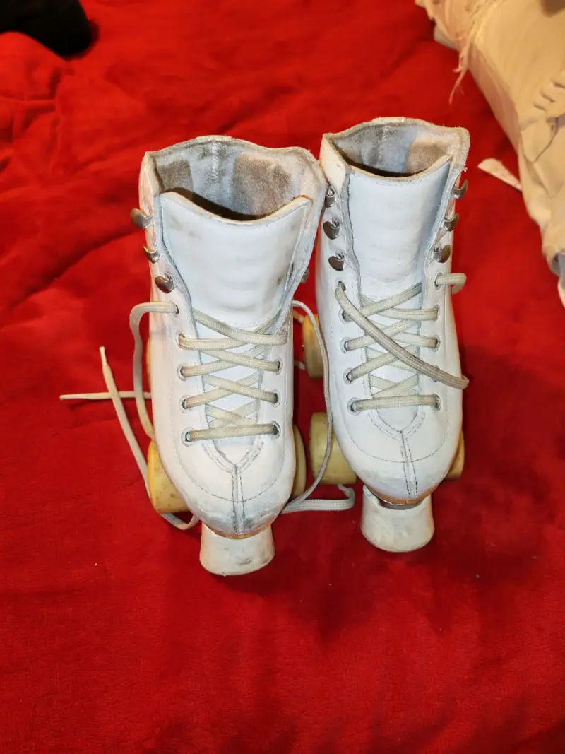 Patines de Cuatro Ruedas Blancos para Patinaje Artístico - 1
