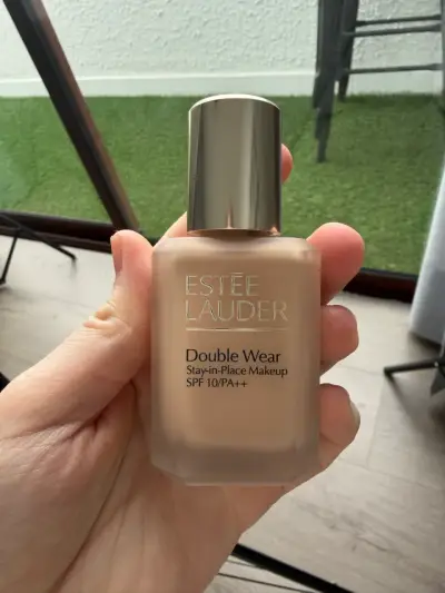 Base de maquillaje Estée Lauder Double Wear SPF 10 - miniatura 1