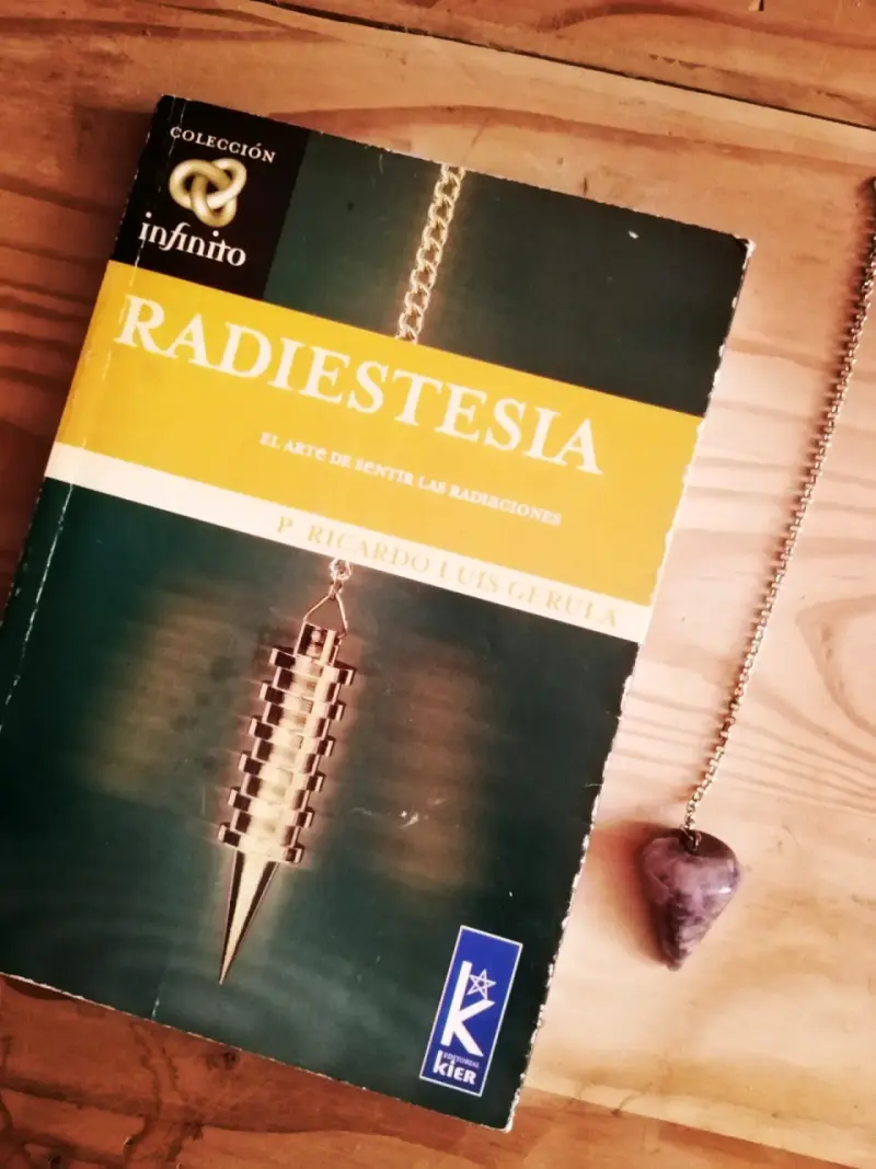 Libro Radiestesia con Péndulo de Amatista