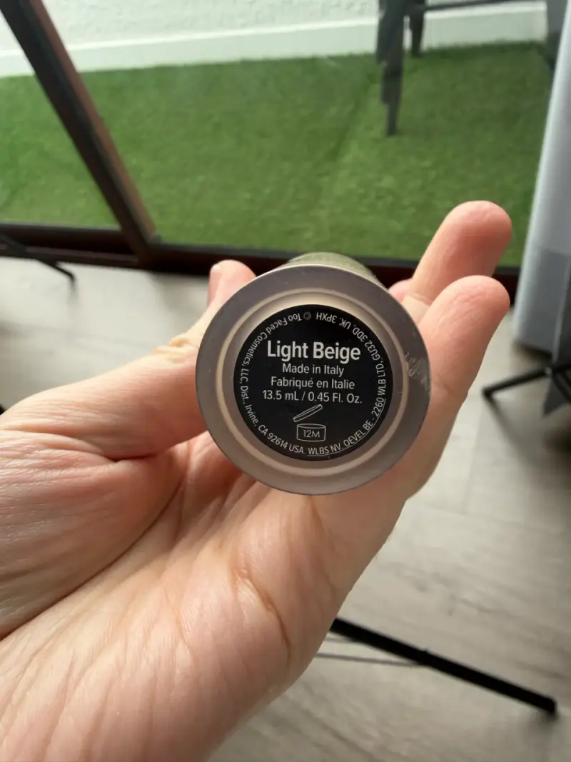 Corrector Too Faced Born This Way Light Beige - 2