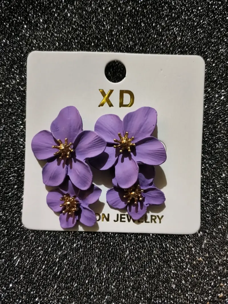 Aros florales morados con detalles dorados - 2