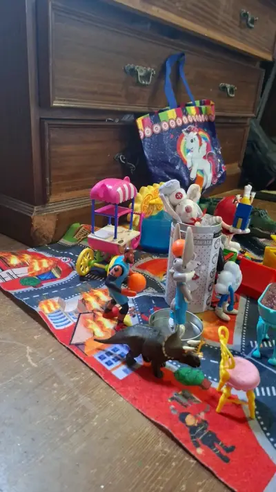 Lote de juguetes variados para niños - miniatura 5