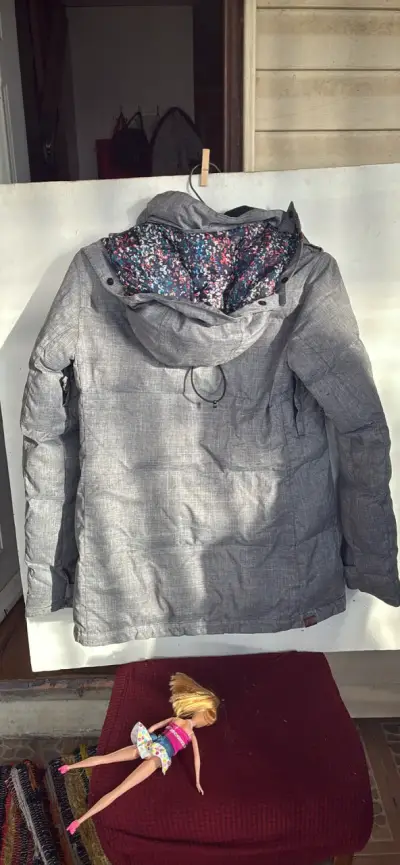 Chaqueta de invierno gris Roxy para mujer - miniatura 4