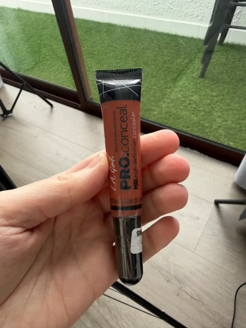 Corrector líquido L.A. Girl Pro Conceal HD - 2