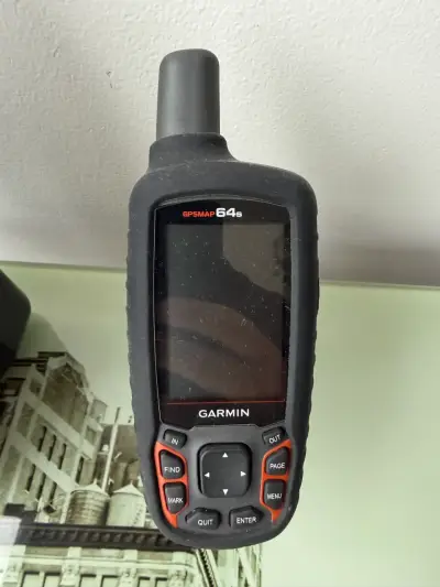 GPS portátil Garmin GPSMAP 64s con soporte - miniatura 1