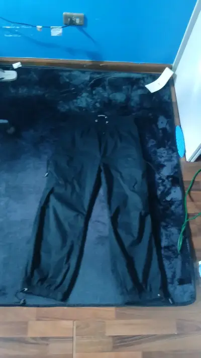 Pantalones deportivos negros Clusterman talla L - miniatura 1