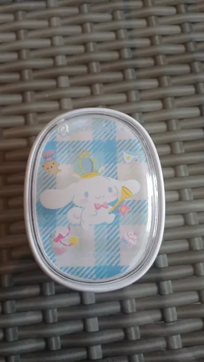 Cepillo Cinnamoroll Miniso compacto portátil - miniatura 1