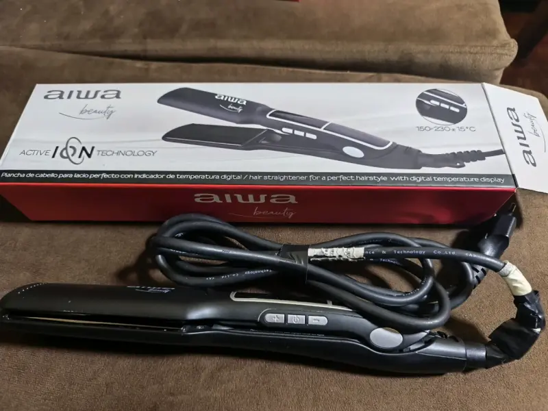 Plancha de Pelo Aiwa
