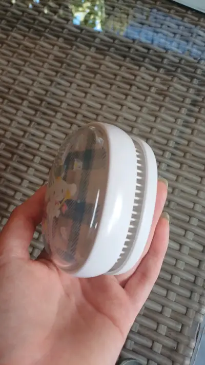Cepillo Cinnamoroll Miniso compacto portátil - miniatura 2