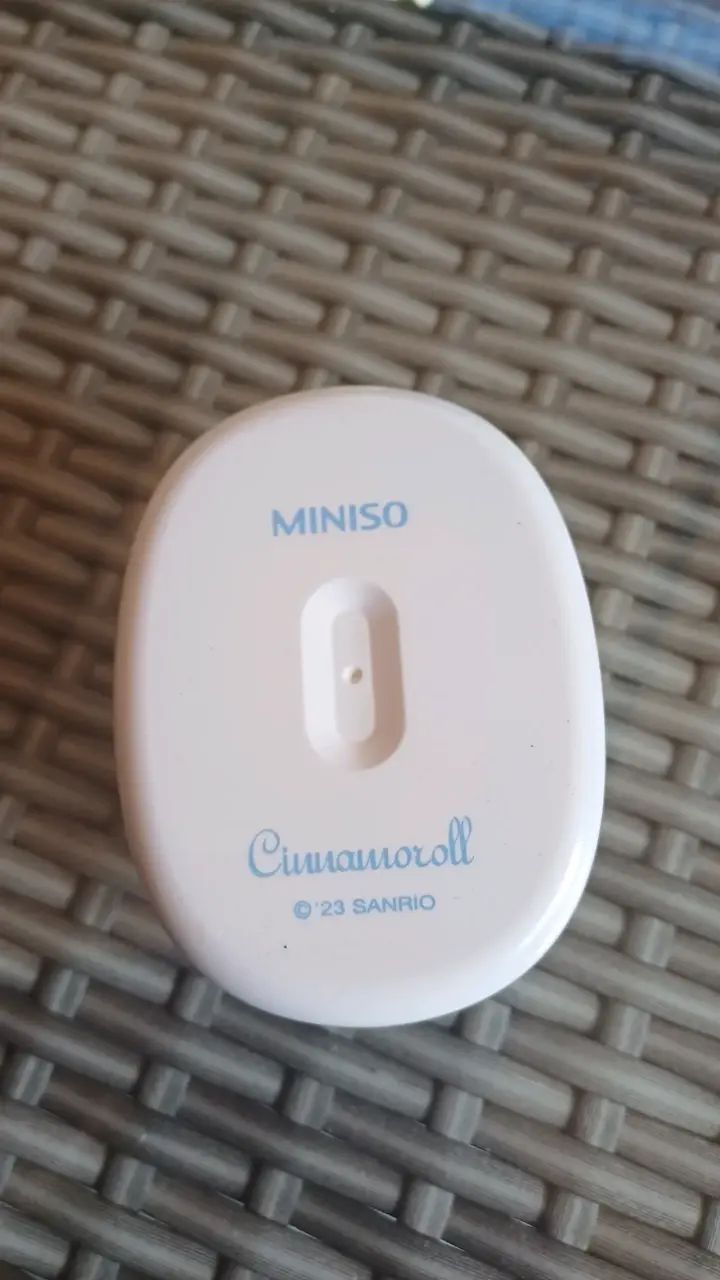 Cepillo Cinnamoroll Miniso compacto portátil - 5
