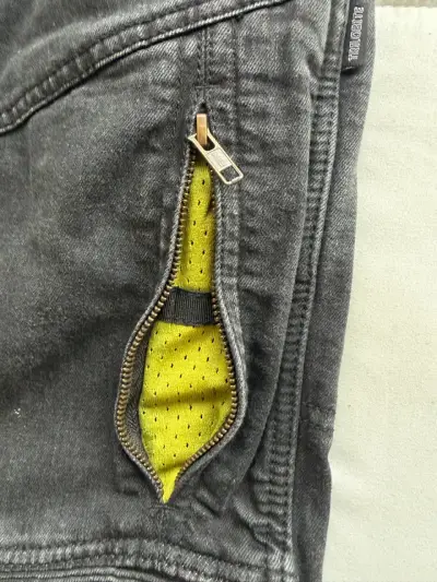 Pantalones Trilobite de moto negros con protección - miniatura 2