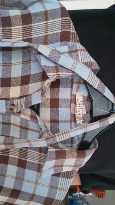 Camisa de franela a cuadros marrón y azul - miniatura 2